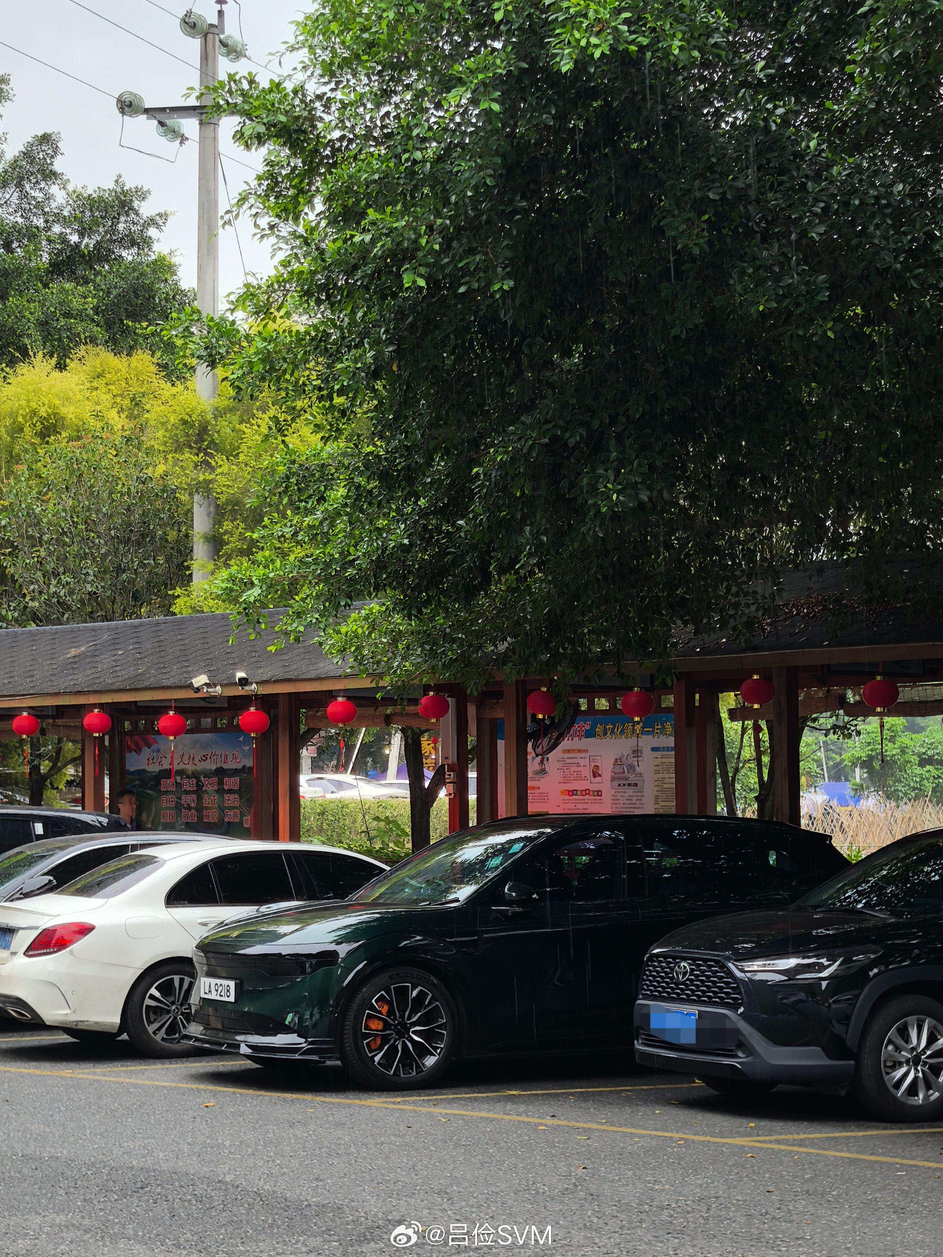 啊，车辆极氪好帅！