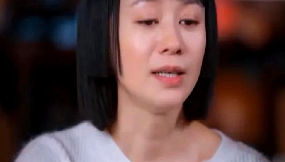 我不同情倪虹洁！她并没有努力！奶奶只是背锅侠！孩子从哭着说“我不跟妈