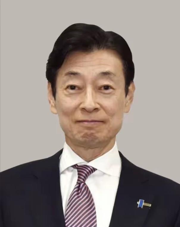 尴尬了，日本高官来中国“受冷遇”！ 5月2日这天，日本政坛的核心人物西村康稔