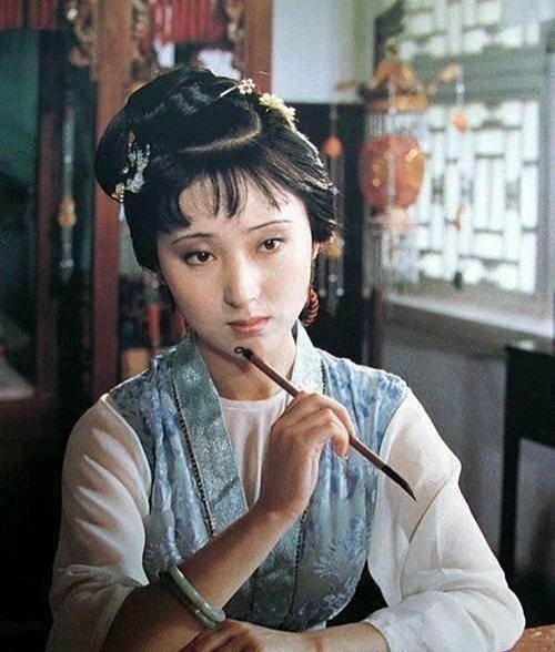 陈晓旭手稿现在没几个能写出这样的字了！