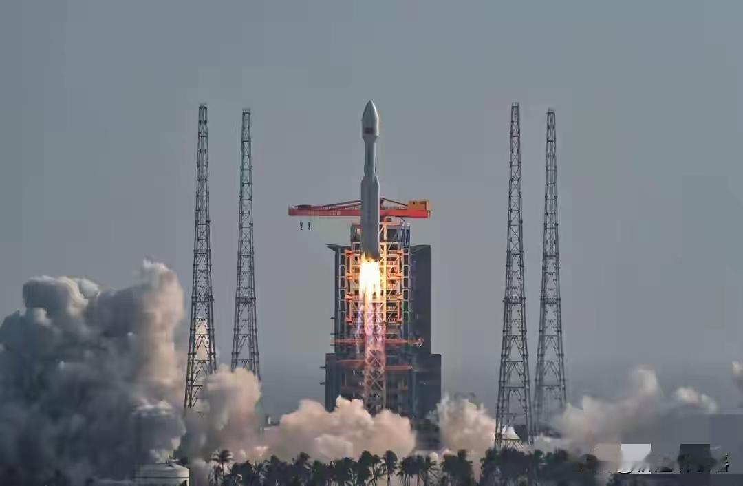 发射成功！厉害了，我的国。​12月6日，我国宣布在海南商业航天发射场用长征八
