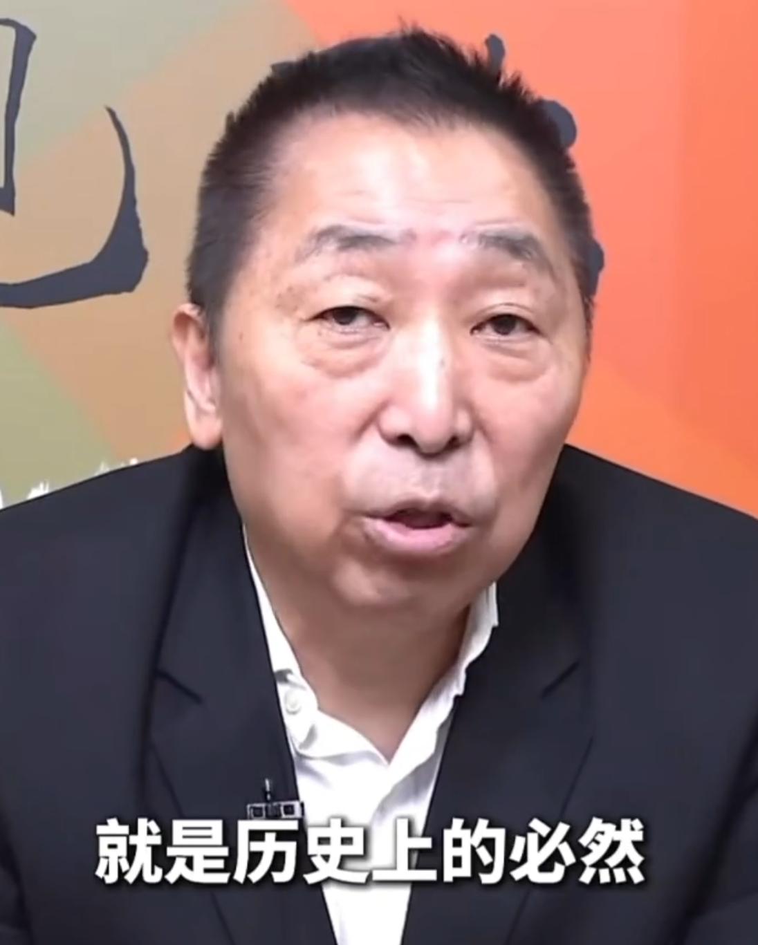 台湾时事评论员唐湘龙的这番话，充分表达了一个爱国台湾人的情怀：我最讨厌一些“狡猾