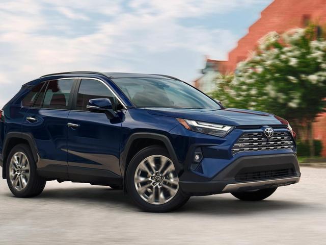 想买丰田 RAV4 吗? 这 5 个竞争对手可能会改变你的想法