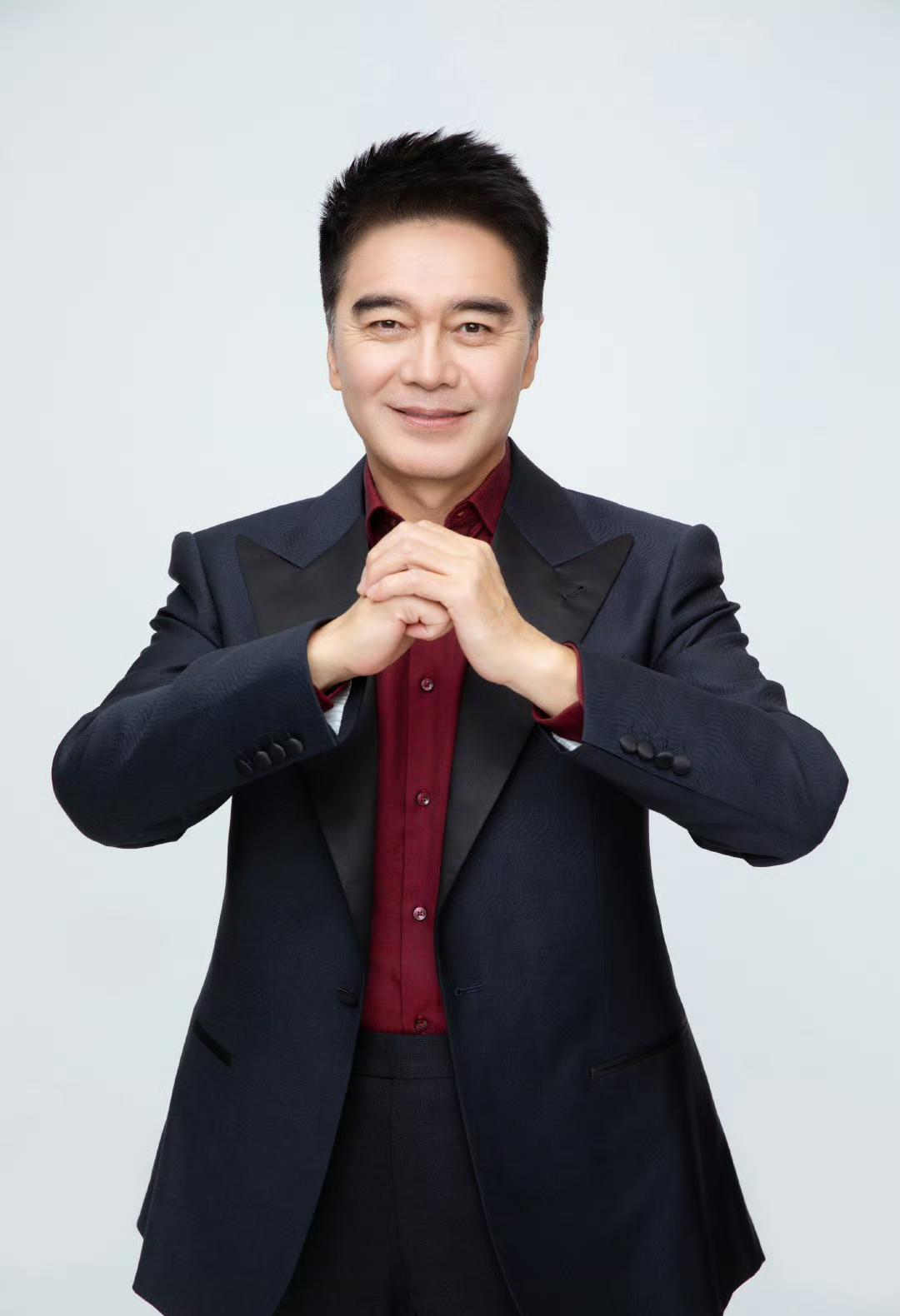 汪峰第三次离婚，名单上还有七个人在排队。翻开许亚军的婚姻史：黄建萍、张晞、何晴