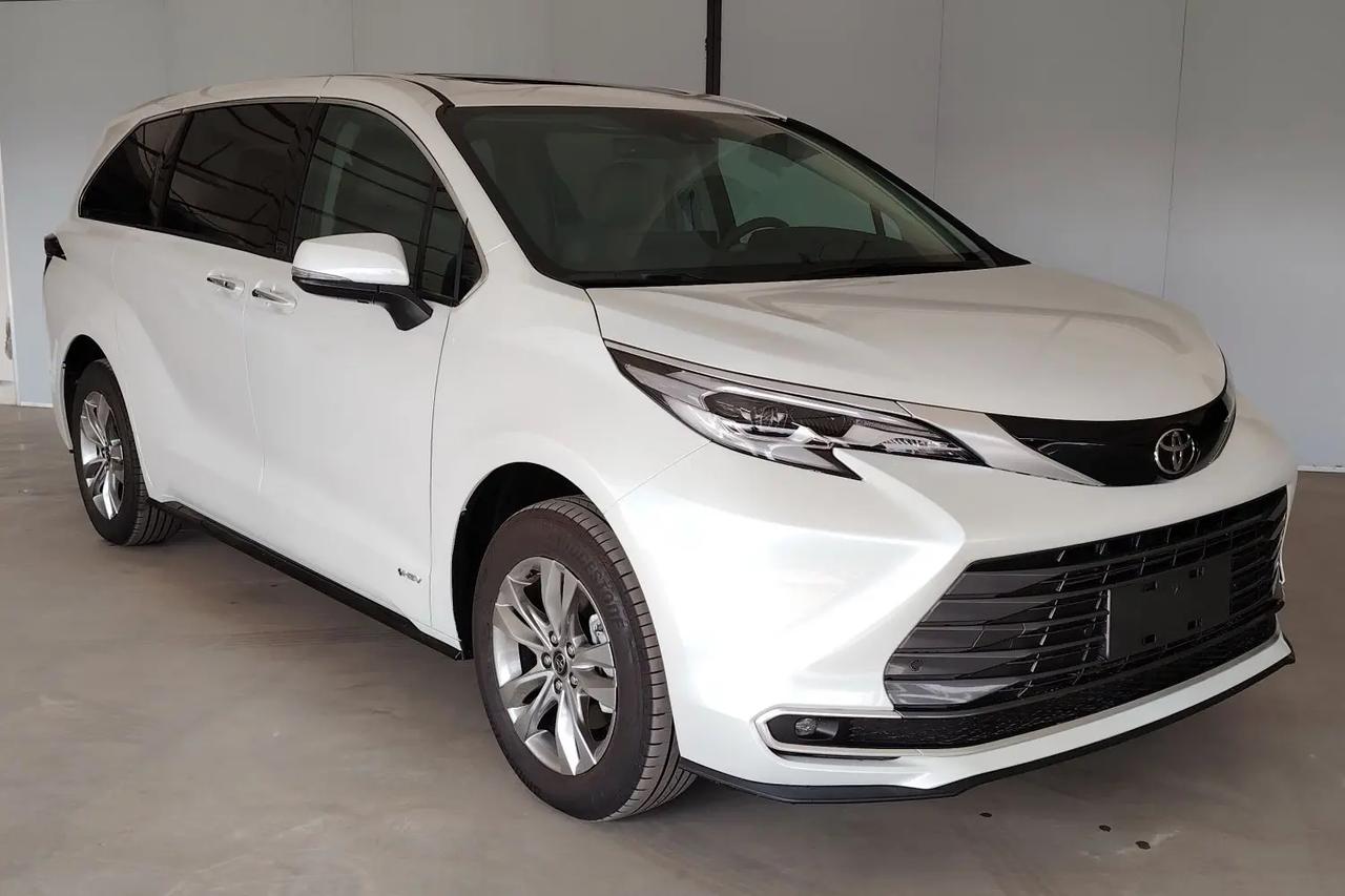 赛那优惠48000，真的太香了！30万预算买7座中大型MPV，赛那是很多人绕