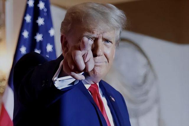 特朗普这话就很有意思了，当主持人问他，如果日本与中国开战，美国会不会支持日本时，