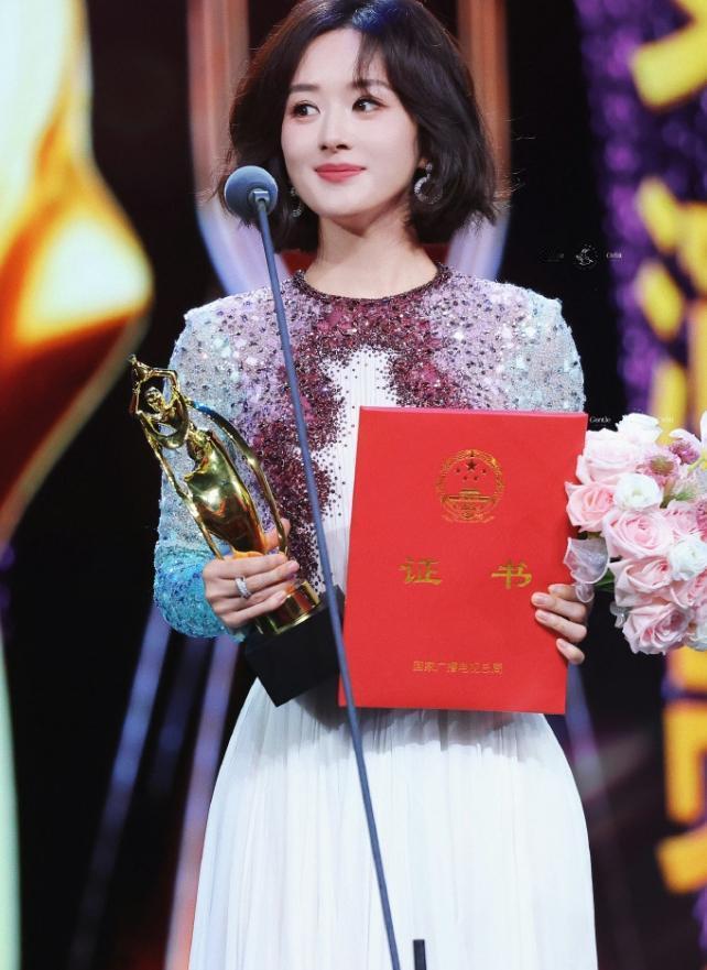 飞天奖评奖期马上截止12月31日，之前播出的作品能报名，凭的是2024到202