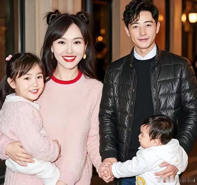 你们发现了没罗晋唐嫣的婚变传闻传了两周了可最近的动静却有点摸不着头脑？网上说他们