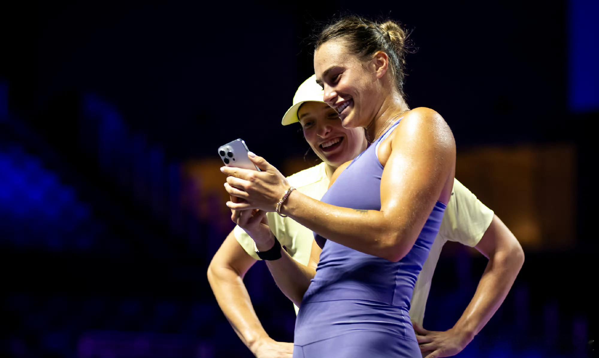 【柯林斯：斯瓦泰克至少能拿10个大满贯萨巴也是两位数大满贯冠军】柯林斯：“我看