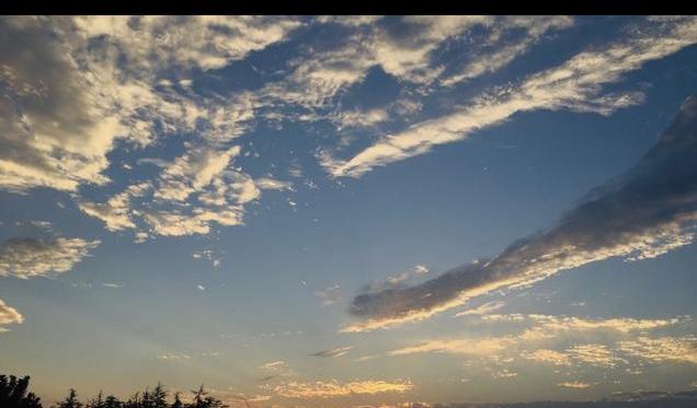 夫要凑合一辈子，到老不幸福！我老伴是个无知且心思特重的人，我们的婚姻是凑合的