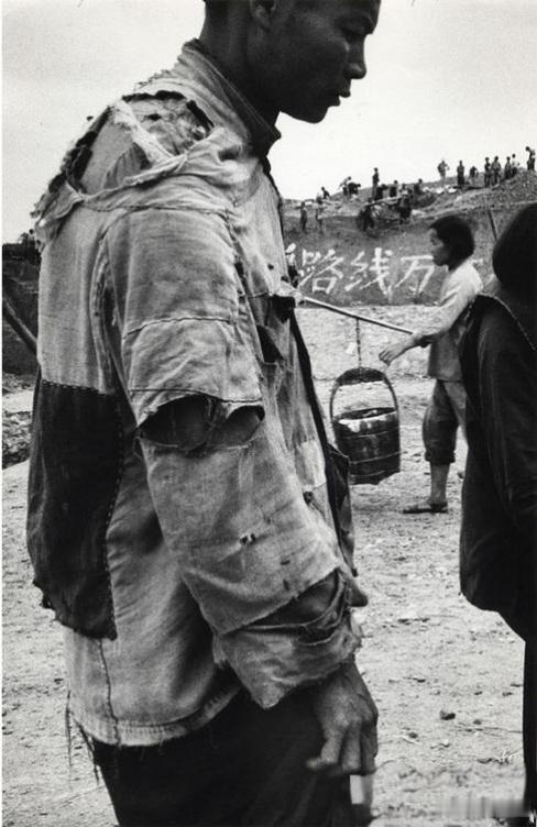 1965年广西某农民的照片老照片