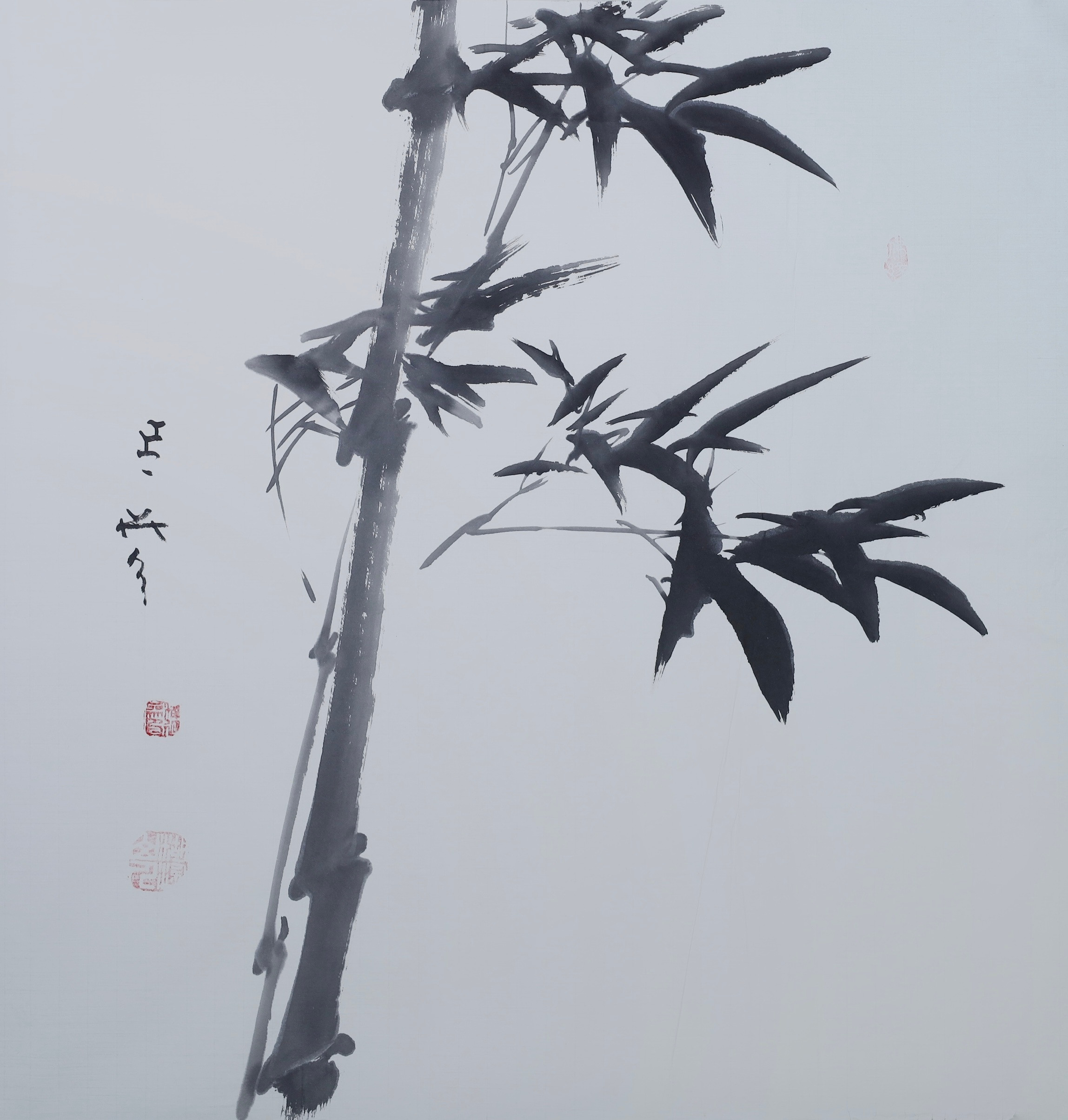 青春承载风雨中更加闪亮，它本身就是一种不平凡的成长，或者说是历练与教养的必然结果