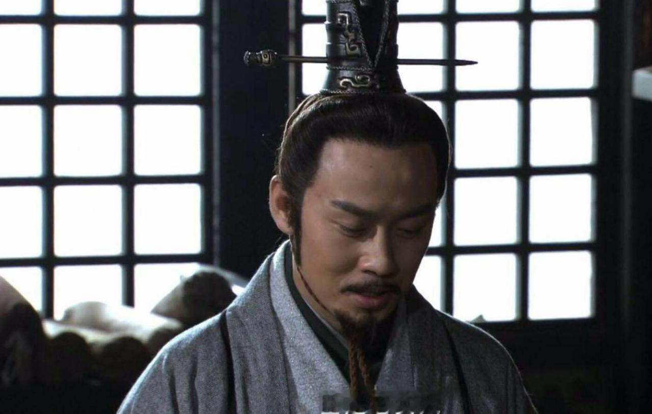 商鞅：五马分尸白起：赐剑自刎吕不韦：饮鸩自尽蒙恬：吞药自杀李斯：腰斩弃市