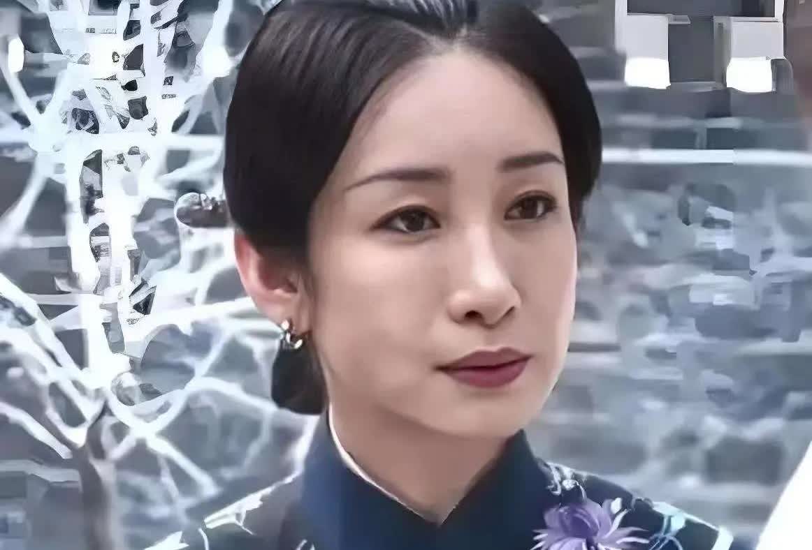 秦海璐为戏增重，我不奇怪。她提前下乡干农活，我也不惊讶。实在没想
