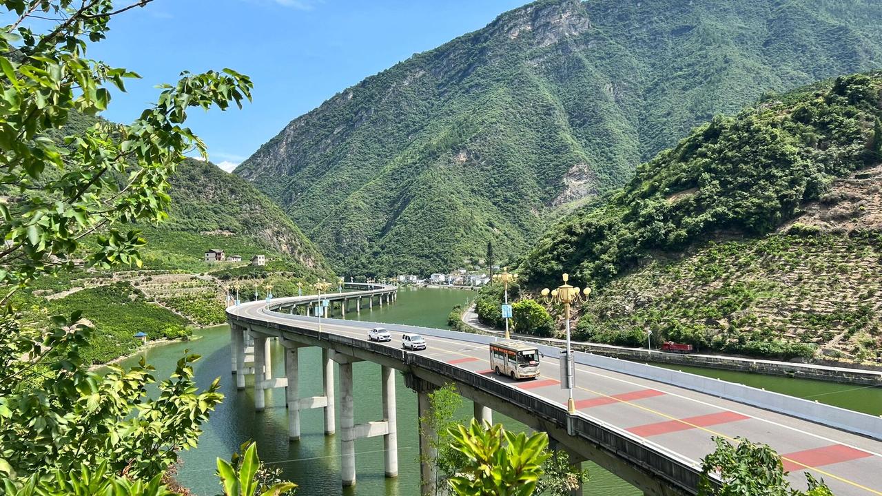 宜昌的旅游景区在全国属一流吗？长江三峡曾被评为“中国旅游40佳”之首，但不是宜