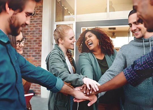 不喜欢什么就大大方方说出来，真的是超酷又通透的人生态度！不用为了迎合他人勉强自己