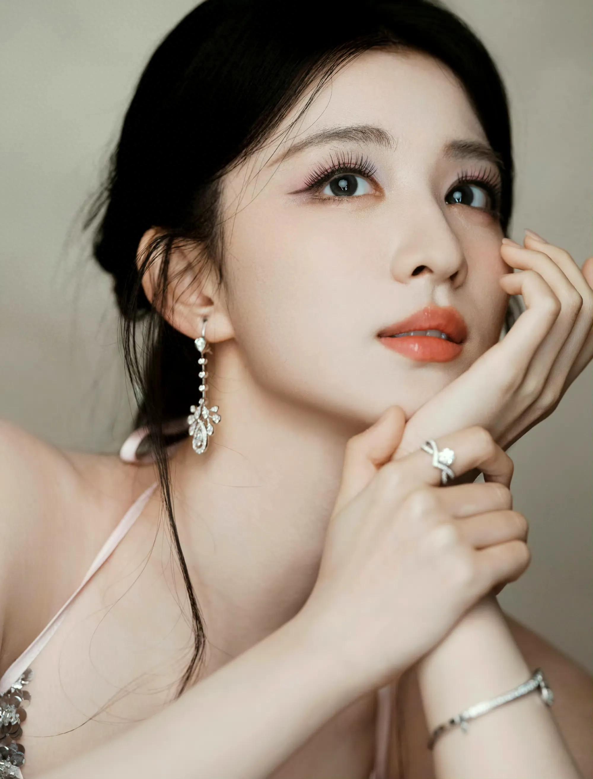 女星王楚然魅力合集：芳华绝代、天生丽质