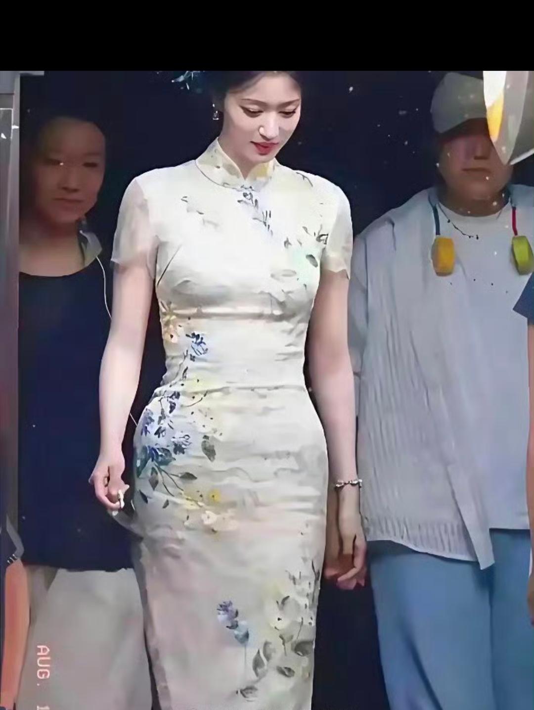 内娱穿旗袍最美的女人，没有之一！