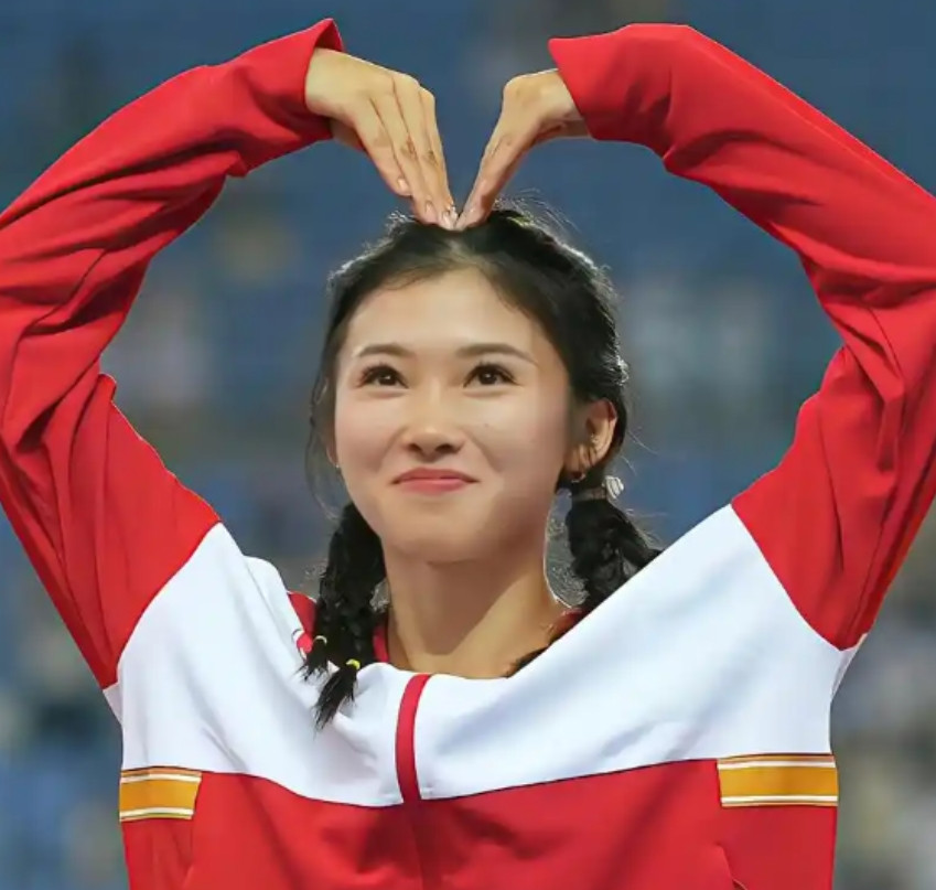 “我早就达标了，但我只想用奥运会成绩办国际健将证！”就喜欢吴燕妮的这股劲！5月2