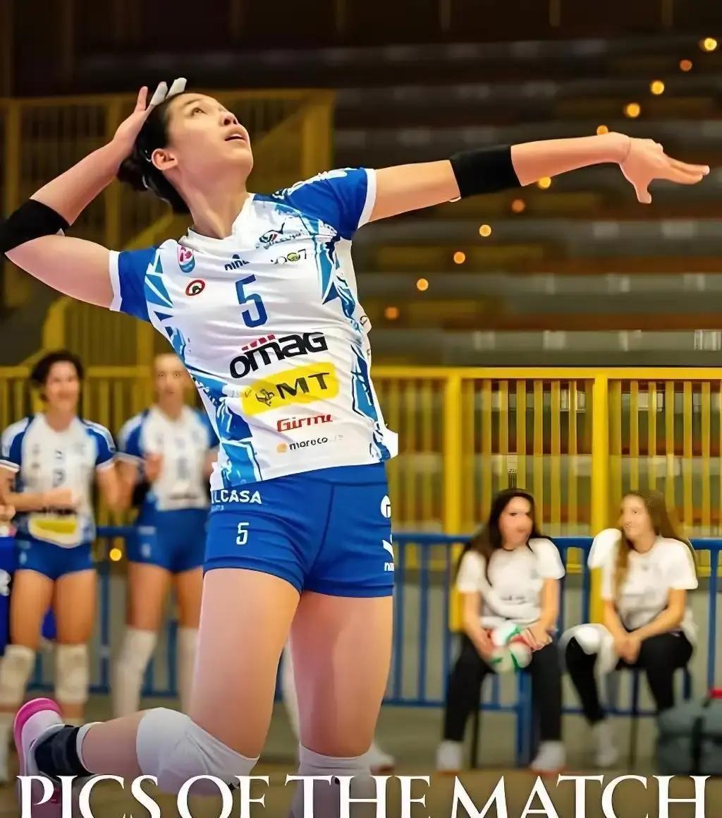 3分差距，朱婷再冲冠军！科内利亚诺16胜1负，唯一败仗就是输给斯坎迪奇。埃