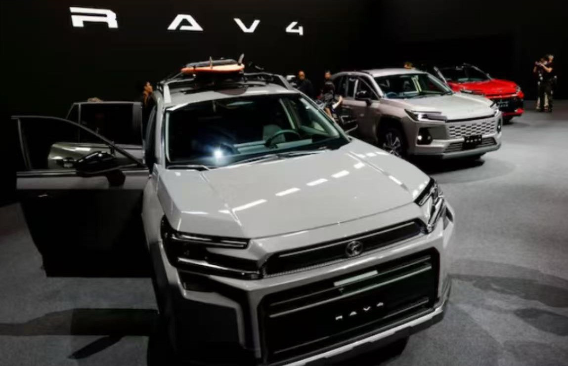 丰田汽车4月27日，丰田汽车公布2026年3月销量数据。3月，丰田全球销量为8