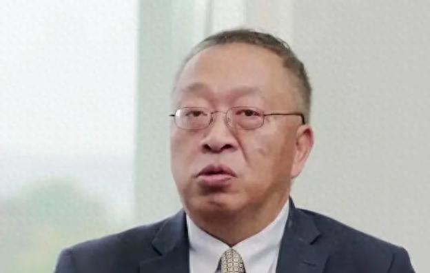 【民进党当局把余茂春搬出来了！】近期，民进党当局的所谓“国际认知战”受挫，台湾的