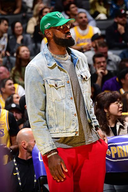 詹姆斯忙着盖新房转投它队几无可能？据报道，老詹正把五年前购入的贝弗利山庄豪宅