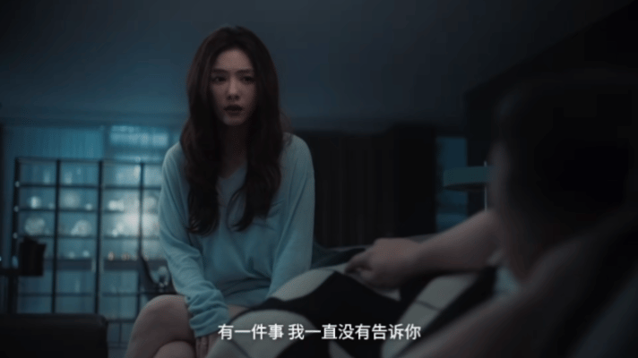 小岳岳新剧里被换了猪肾最怕悬疑剧突然搞笑，更怕搞笑之后突然细思极恐。他这波操作，