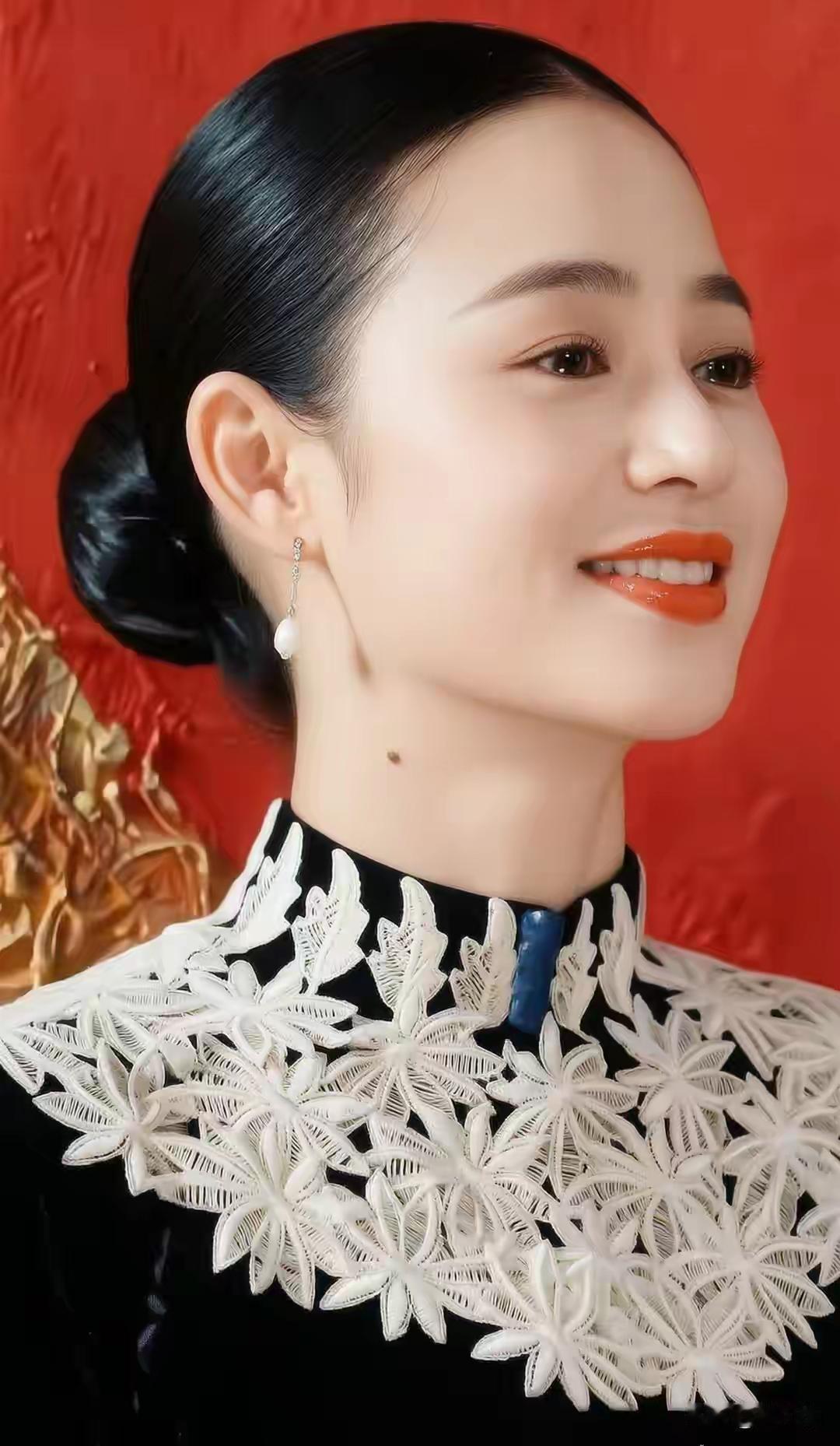 时光美人图‖周韵，地母系美人！太耐看了吧，太温柔了吧！这样的美人，真的是不可多