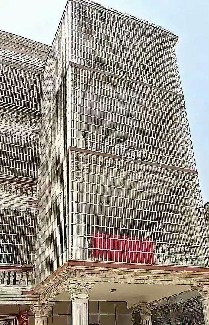 这防盗措施，小偷都绕路走。​​​