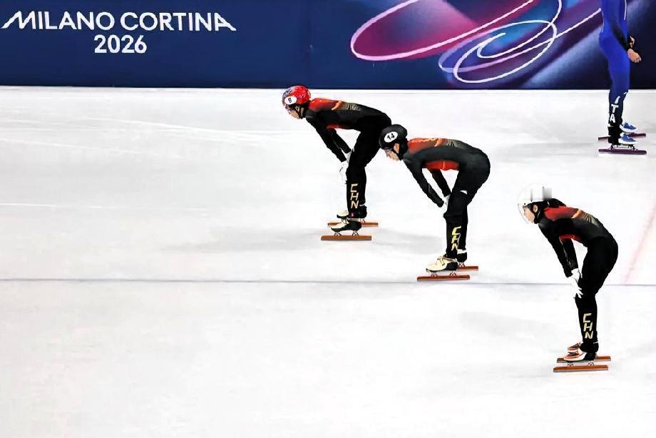 。一、发声阵容与核心观点-王濛（名宿/解说）：含泪呼吁“不要骂孩子