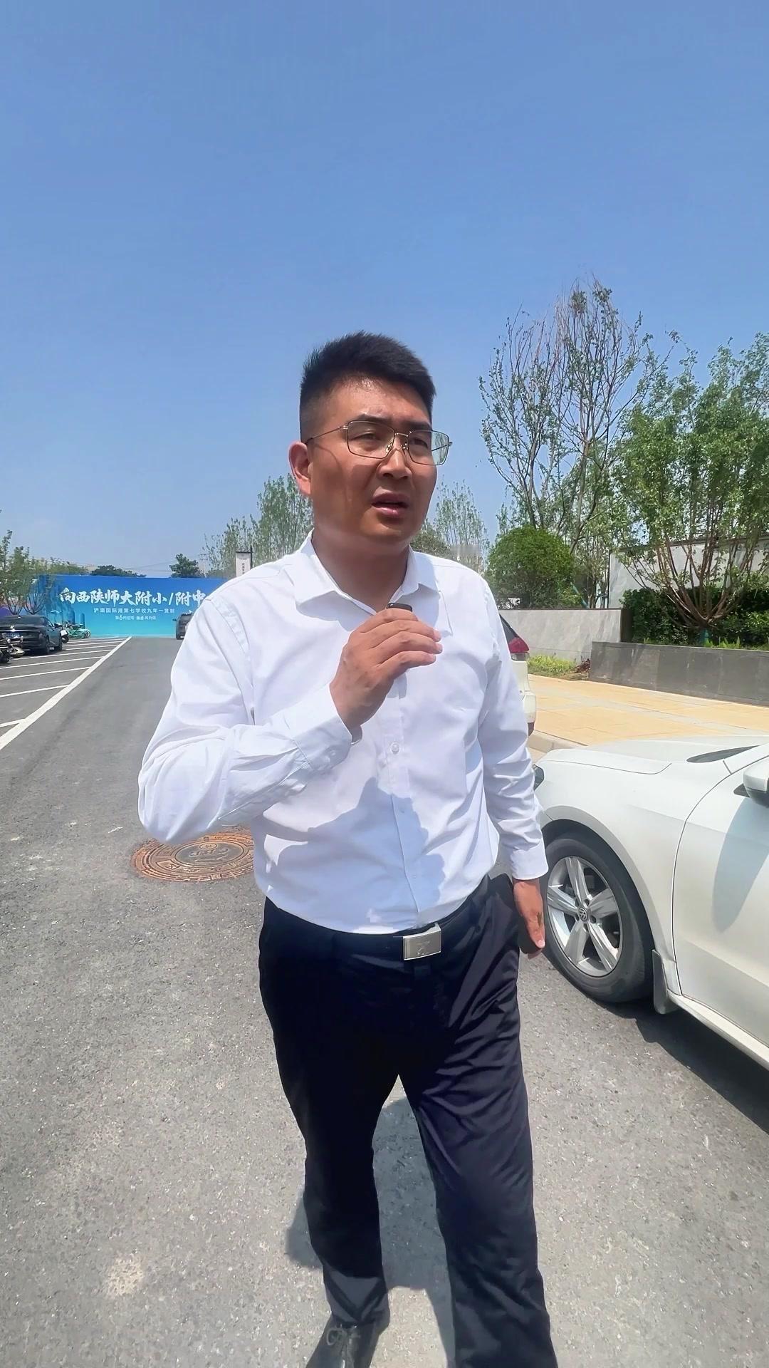 🔥高温天气，客户看完房刚好，我把这个楼盘给大家再说一下。🔍楼盘情况1️