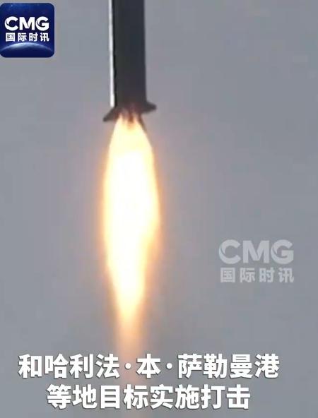 伊朗导弹真长眼还长脸了[燃烧的