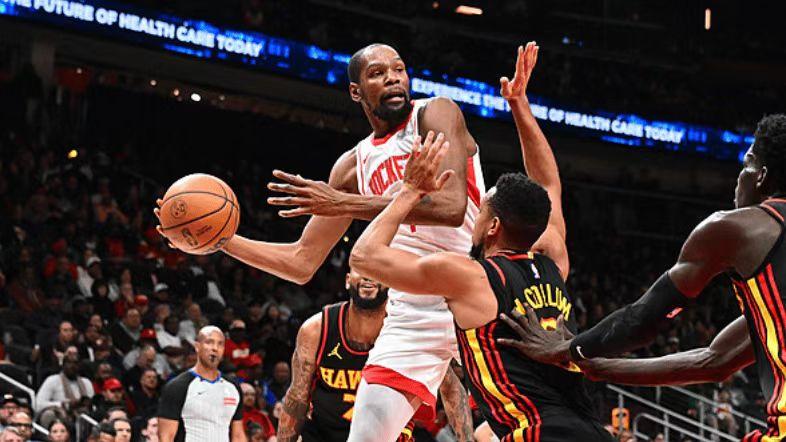 新秀对决引爆赛场！弗拉格49+10落选最佳，康神准度成关键