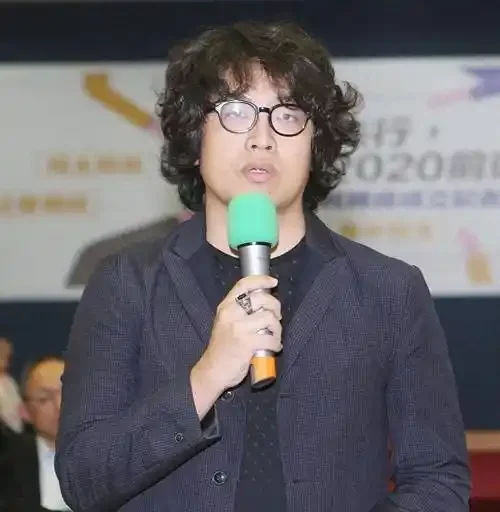 立案48小时现3大丑态！