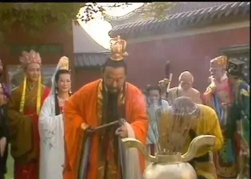 镇元子为啥非让孙悟空找人救树呢？西游记里面，即便是神仙也不是长生不老天庭有蟠