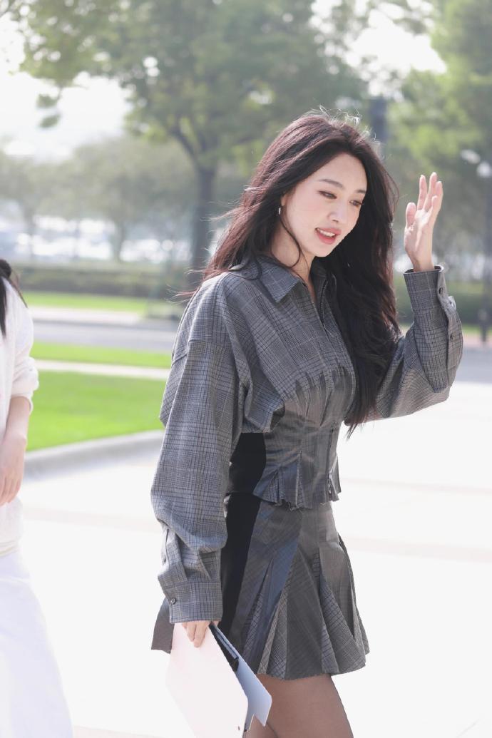 李菲儿黑丝生图​​​