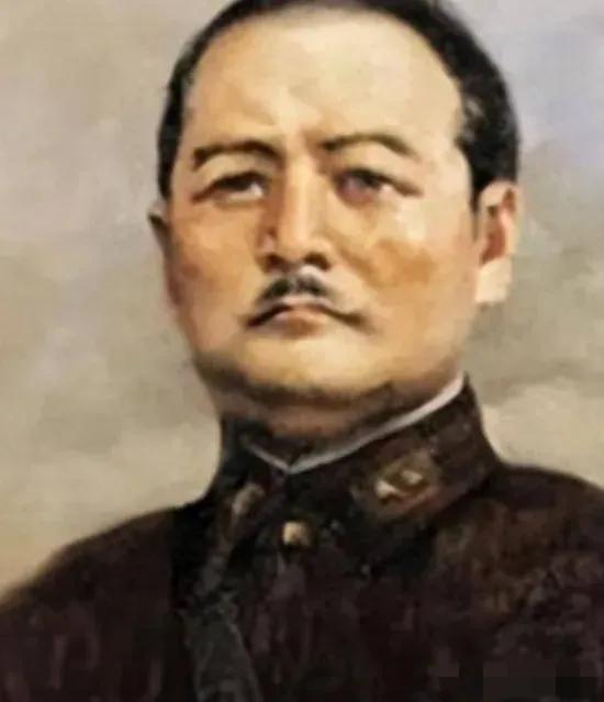 1934年，吉鸿昌被杀后，妻子花了8万大洋赎回他的遗体。不料回去不久她就疯了，睡