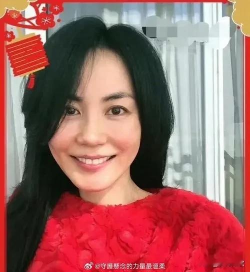 捂紧招牌，不敢松手为啥有网友猜测谢霆锋不敢提分手？并非单纯归于爱情，有人认为是担心打碎经营多年的公众