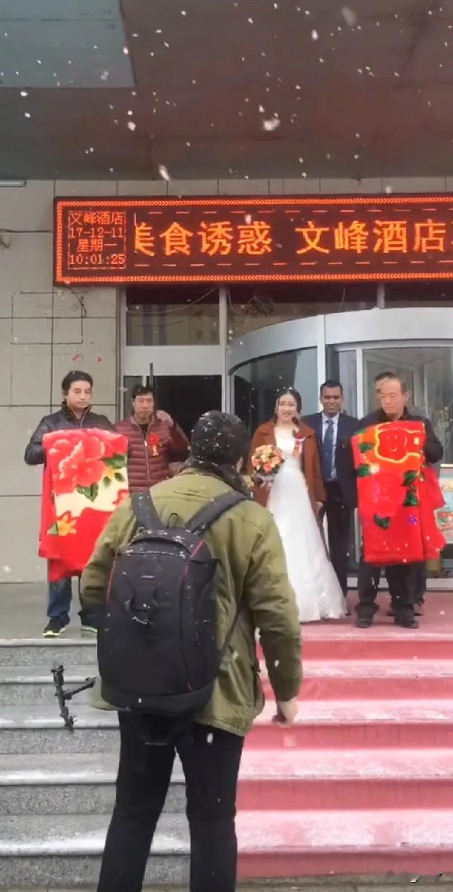 为什么有些女孩愿意嫁去印度，却不回印度生活，这是一个值得深思的问题，女孩