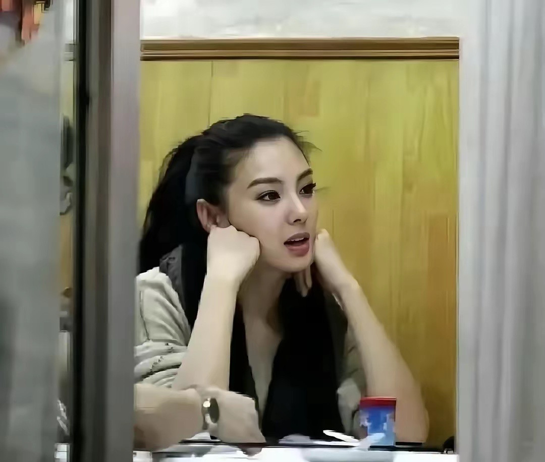 张雨绮早期，不愧是明星自带滤镜无敌了