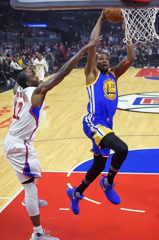 杜兰特，技术全面无短板，中投、突破、三分样样精通，但为何总与老大冠军擦肩而过？关