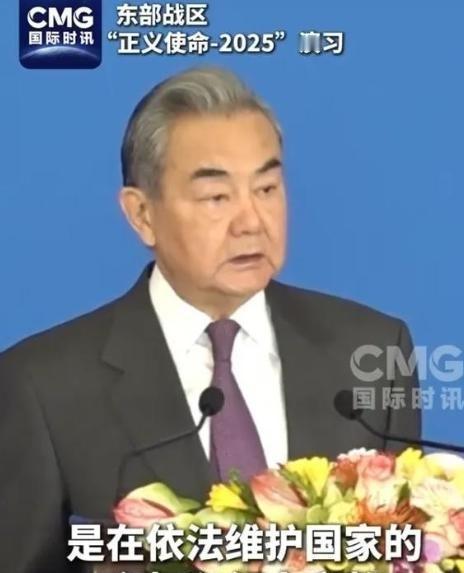 王毅外长发出统一最强音，向全世界通报两件事，中国再也不避讳了。台海局势越来越紧张