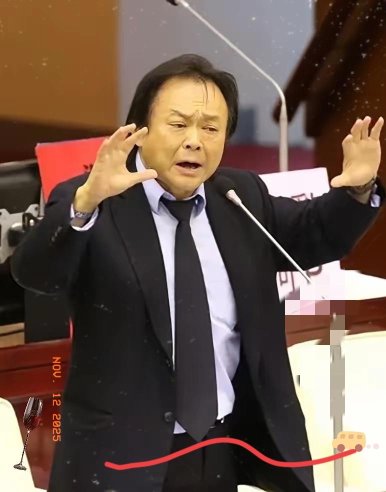 这下瞒不住了​现在全国人民都知道了​王世坚说要去大陆，民进党立马跳脚骂他“变