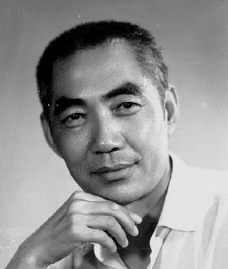 著名作家浩然的儿子梁秋川，在整理父亲的遗稿时，发现了父亲1996年7月写的一篇文