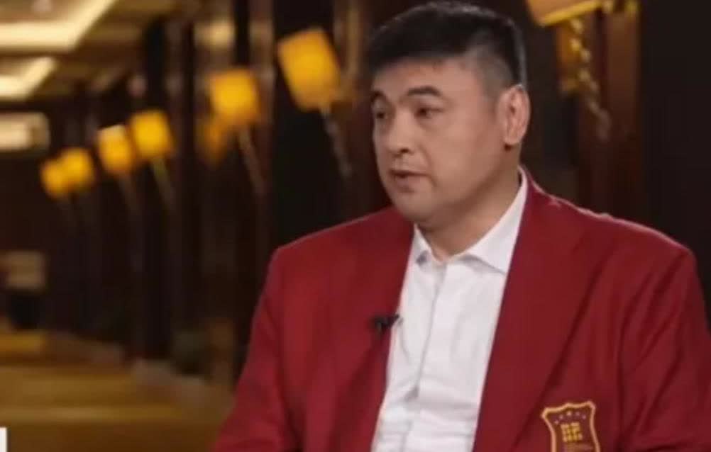 中国篮球“战神”刘玉栋公开为郭士强发声，内涵国家队不能纵容所谓网红和明星消费国家