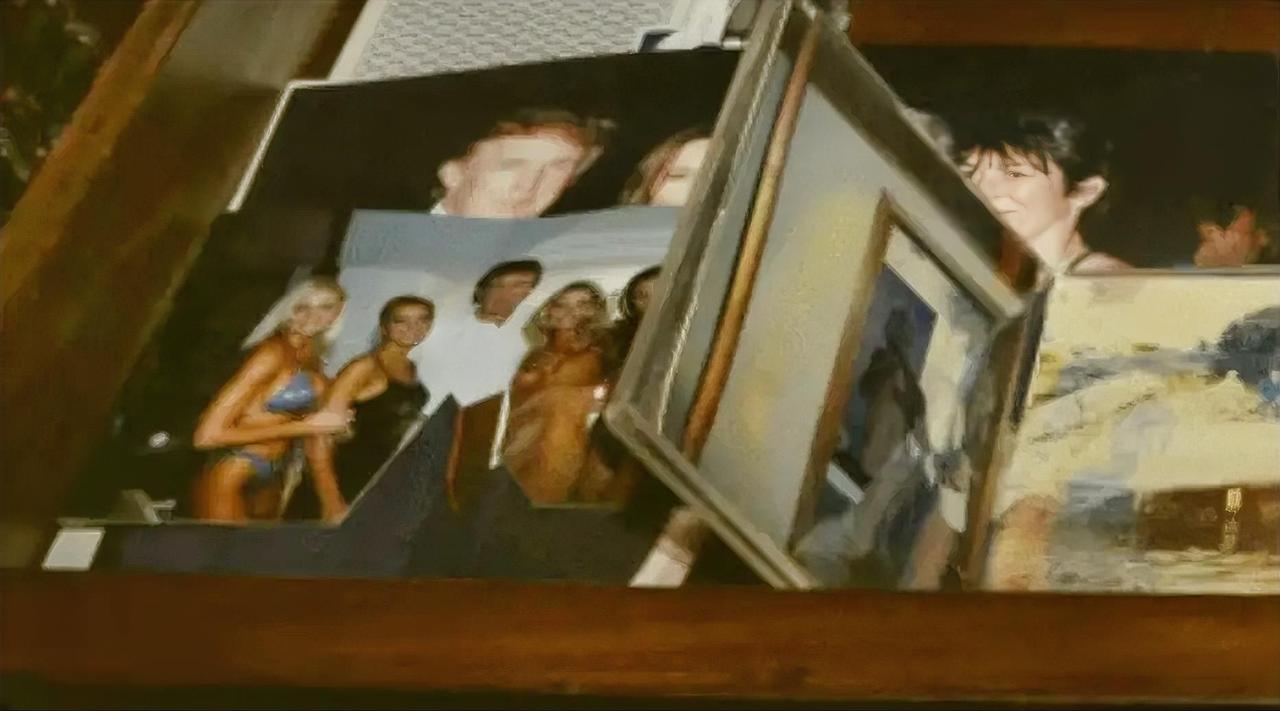 爱泼斯坦案照片网络再曝光，内容太TM“炸裂”了，竟然还有小孩子。涉及特朗普的照