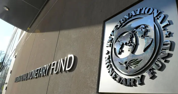 美国3亿人消费力超中国14亿？真相揭秘：富人透支与债务陷阱