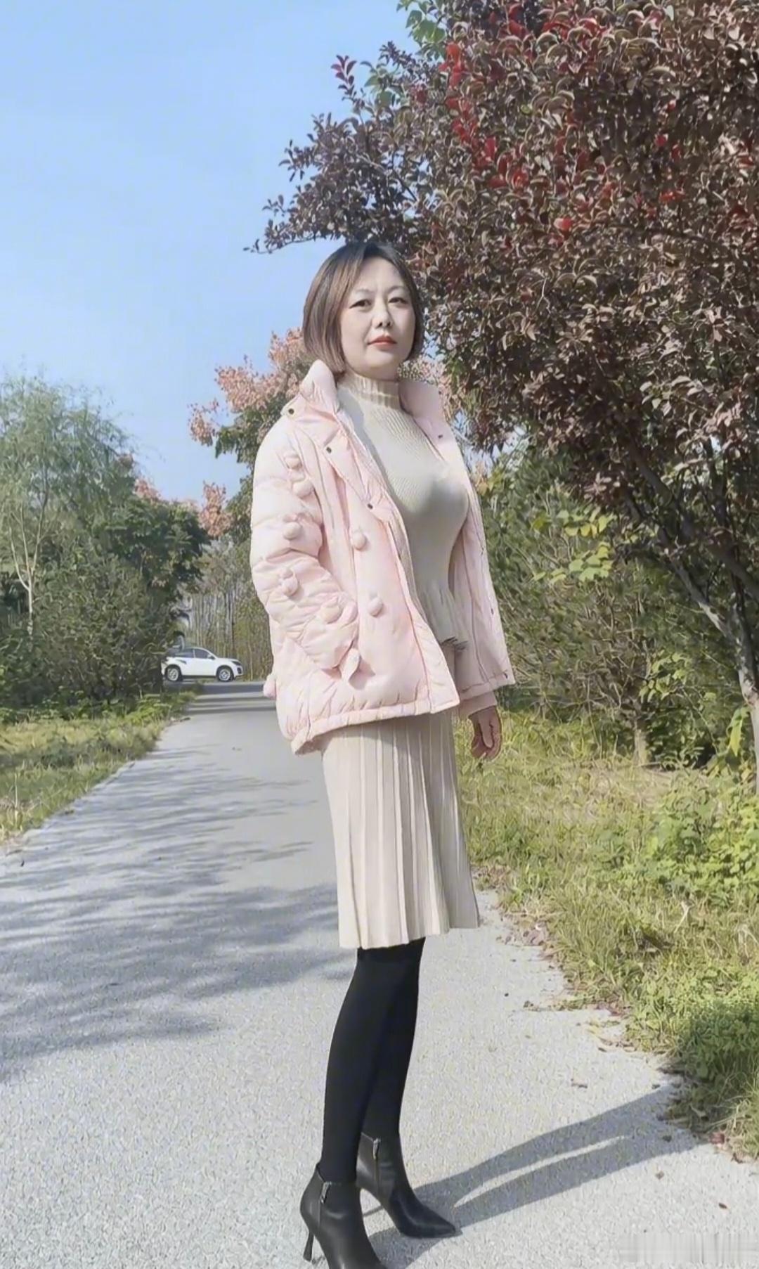 优雅的中年妇女