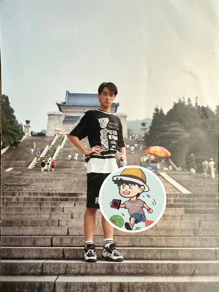 胡歌给初恋写的信被曝光了，女方当时16岁，胡歌不仅鼓励她去加拿大学习，还说自己会